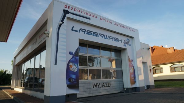 Myjnia samochodowa bezdotykowa zrobotyzowana - model LaserWash 360